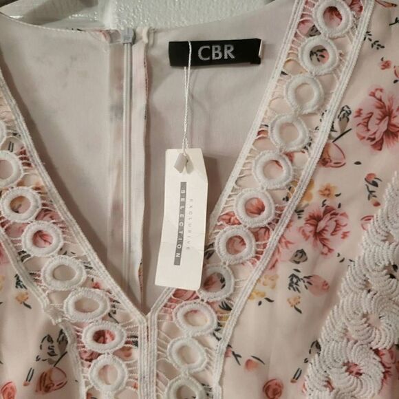 CBR floral dress‎ - Picture 3 of 9
